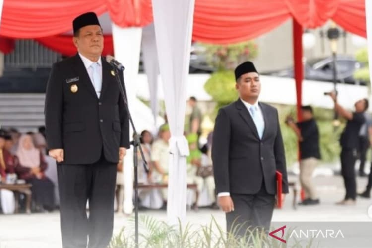 KPK Geledah Rumah Dinas Plt Gubernur Riau