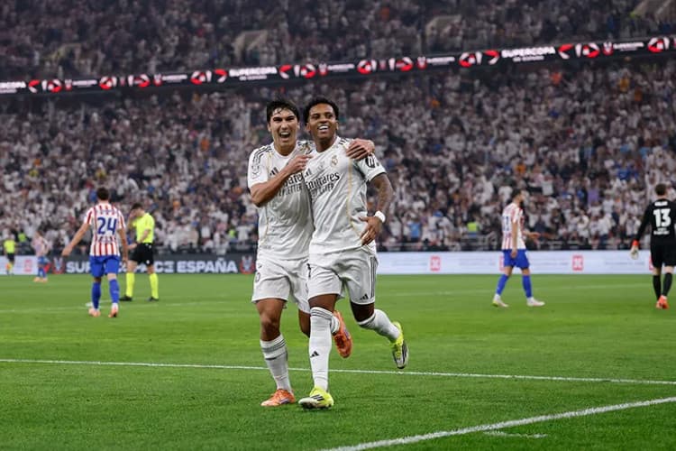 Real Madrid Tantang Barcelona di Final Piala Super Spanyol